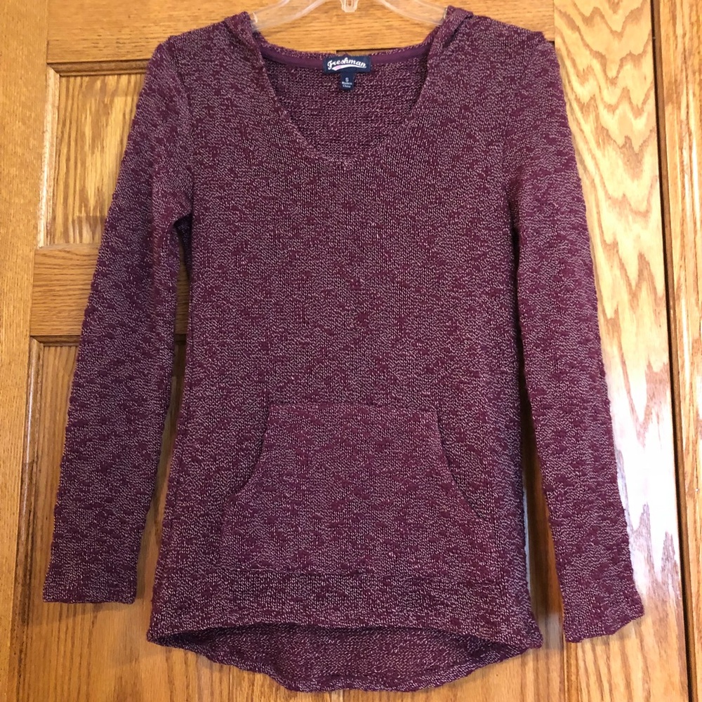 Junior’s Hooded Maroon Sweater, EUC, S